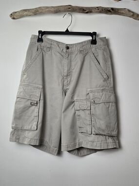 Savane Men's Cargo Shorts in Light Gray
